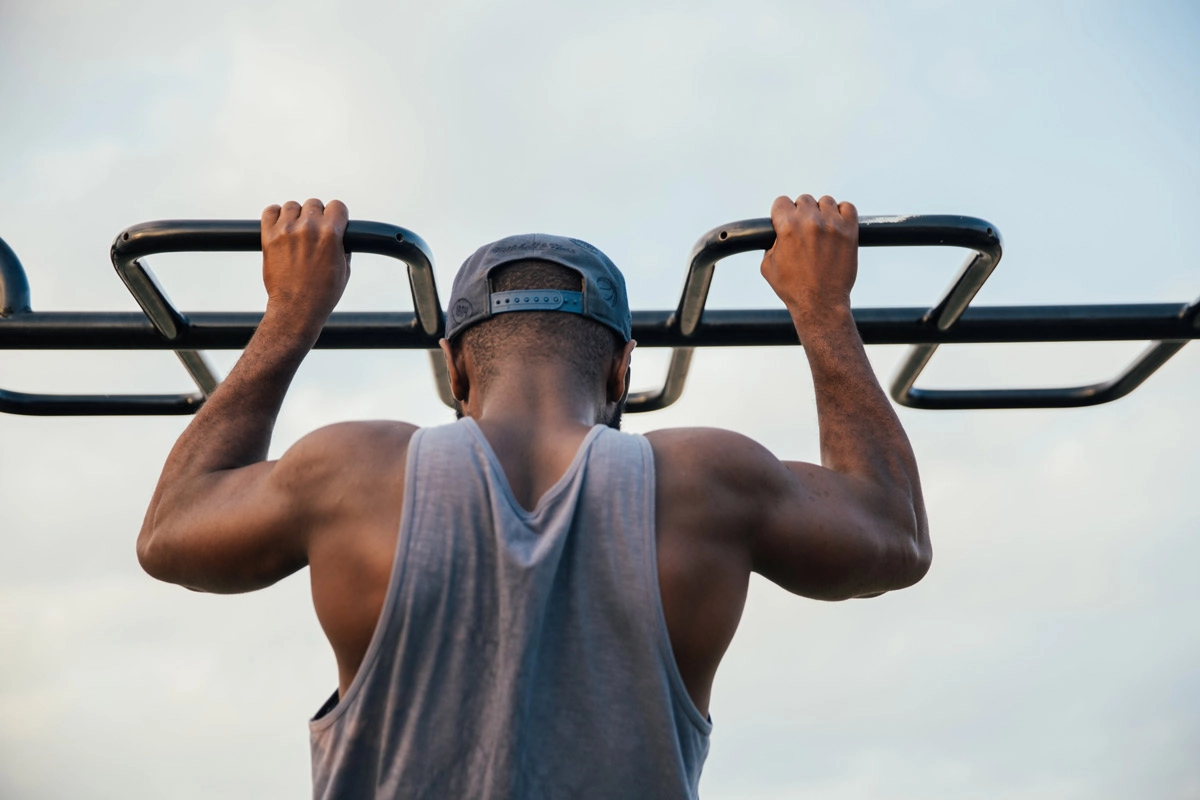 fitness man chin ups.jpg