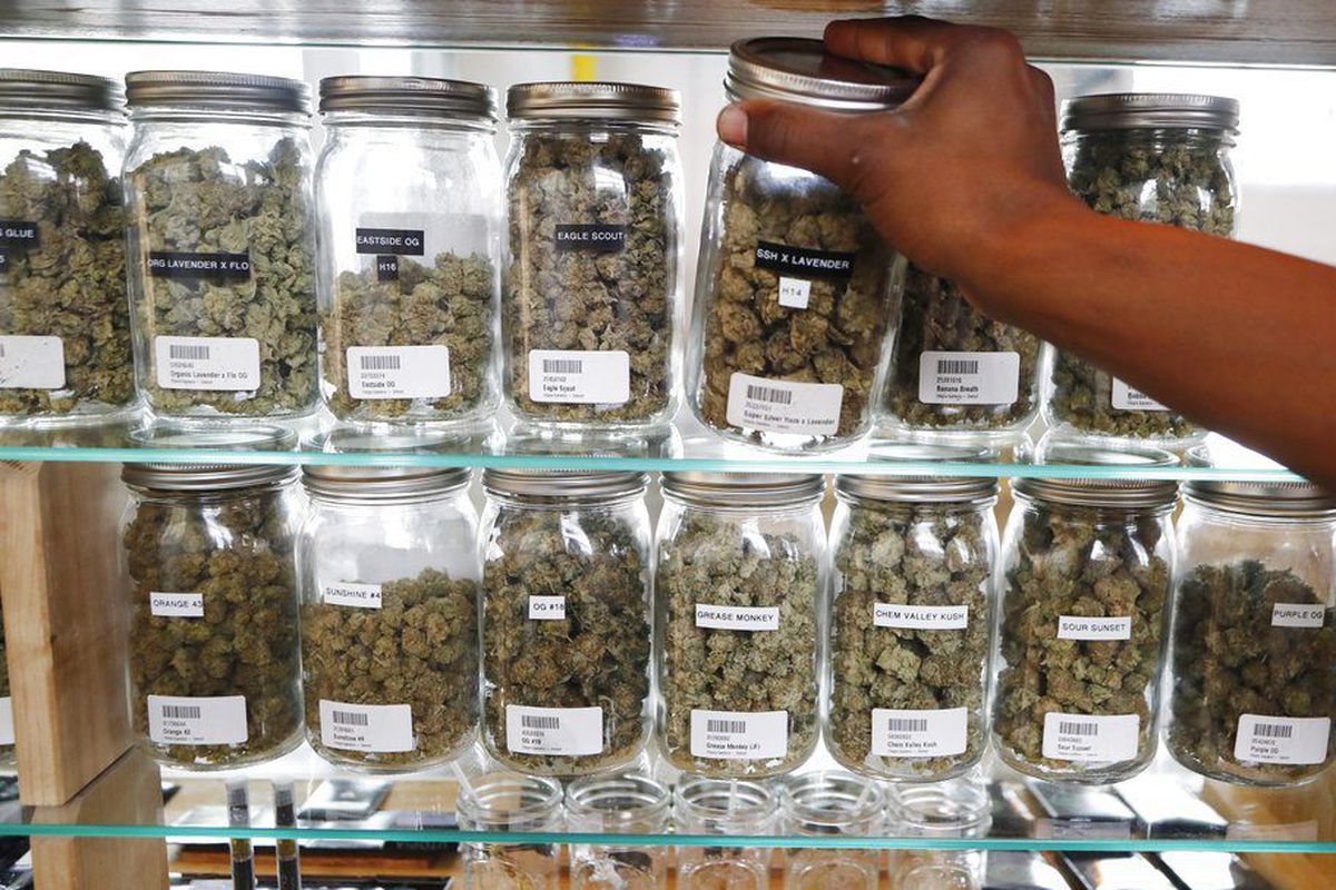 Top 5 Things To Know Before Stepping Into A Marijuana Dispensary